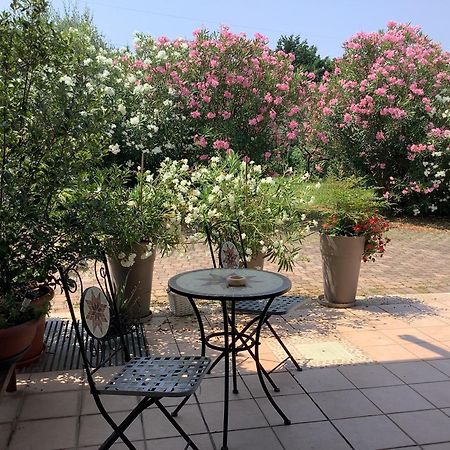 Edyshome Peschiera del Garda Exterior foto